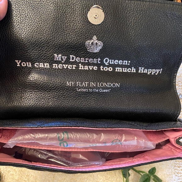 Crossbody - Picture 3 of 8